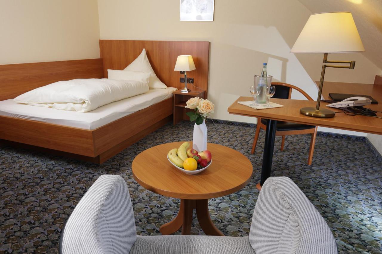 Hotel Restaurant Fischer Remscheid Eksteriør bilde