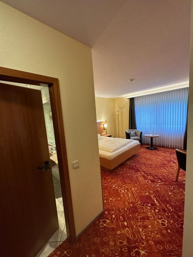 Hotel Restaurant Fischer Remscheid Eksteriør bilde